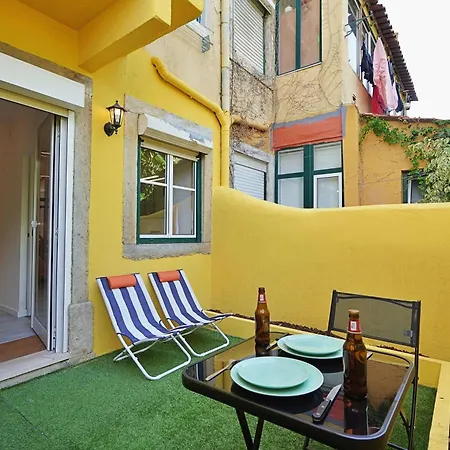 Mbird Lx Yard Апартаменты *