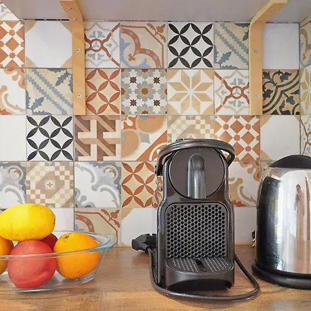 Διαμέρισμα Mbird Lx Yard *