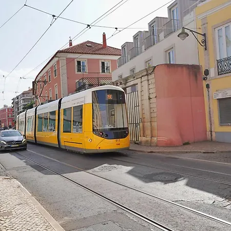 Mbird Lx Yard * Lisboa