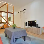 Mbird Lx Yard Apartamento *