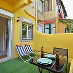 Mbird Lx Yard Apartamento *